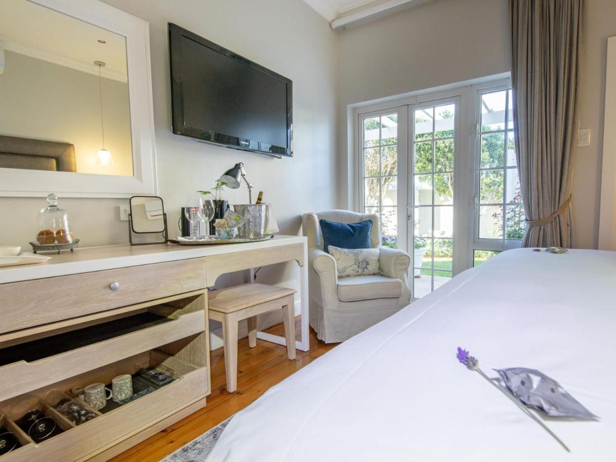 No 4 Boutique Beach House Порт-Елізабет Екстер'єр фото