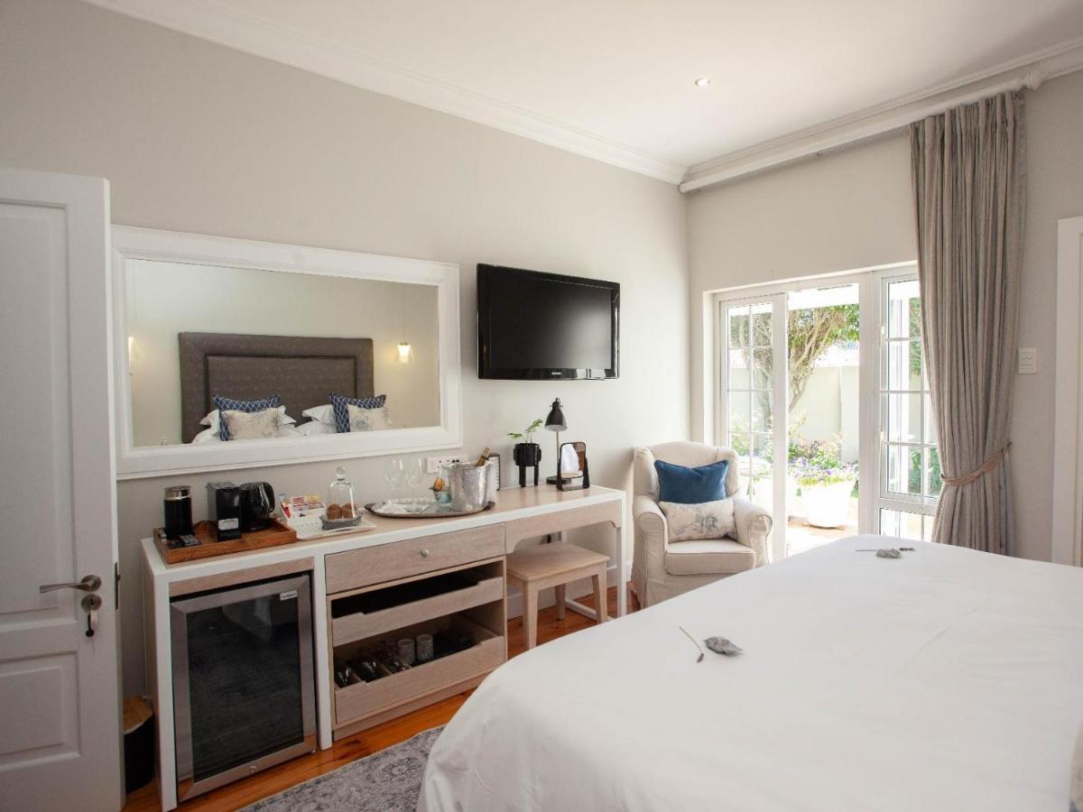 No 4 Boutique Beach House Порт-Елізабет Екстер'єр фото