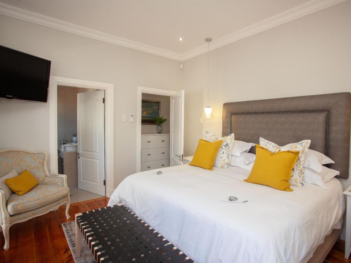 No 4 Boutique Beach House Порт-Елізабет Екстер'єр фото