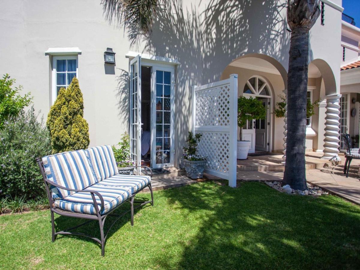 No 4 Boutique Beach House Порт-Елізабет Екстер'єр фото