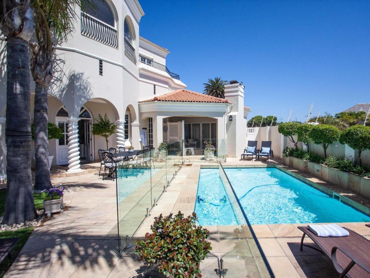 No 4 Boutique Beach House Порт-Елізабет Екстер'єр фото